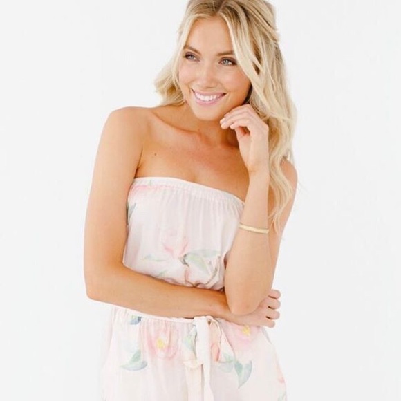 NWOT Unworn Plum Pretty Sugar Strapless Floral Romper - Picture 8 of 9